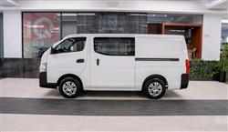 نيسان اورفان